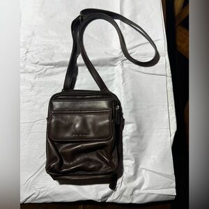 Fossil multi compartment purse